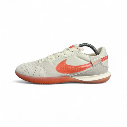 Nike Streetgato « Blanc / Apricot Agate »