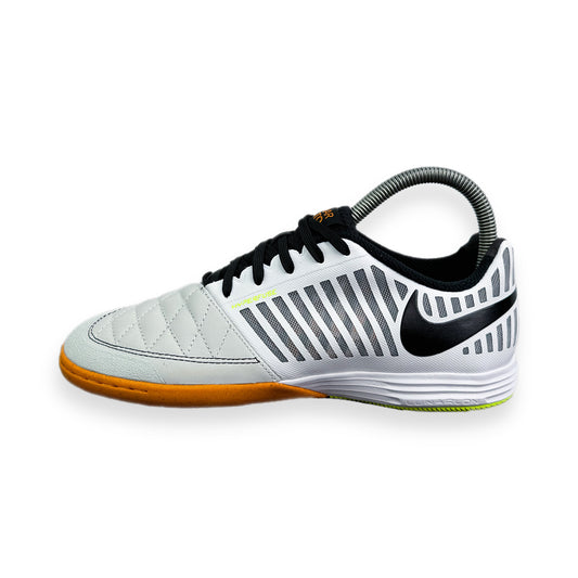 Nike Lunargato II “White Photon Dust”