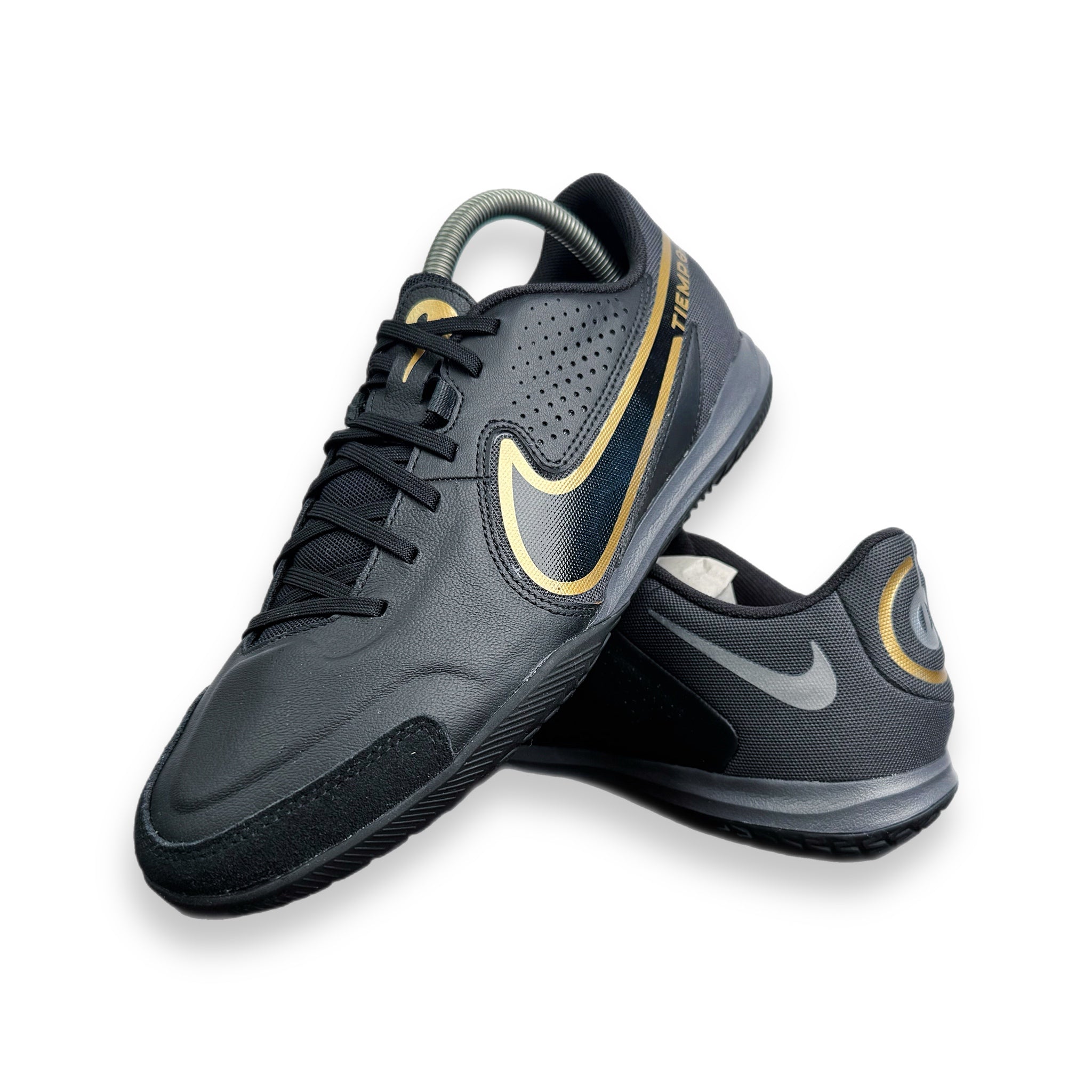 Nike Tiempo Legend 9 Academy IC 'Black Metallic Gold'