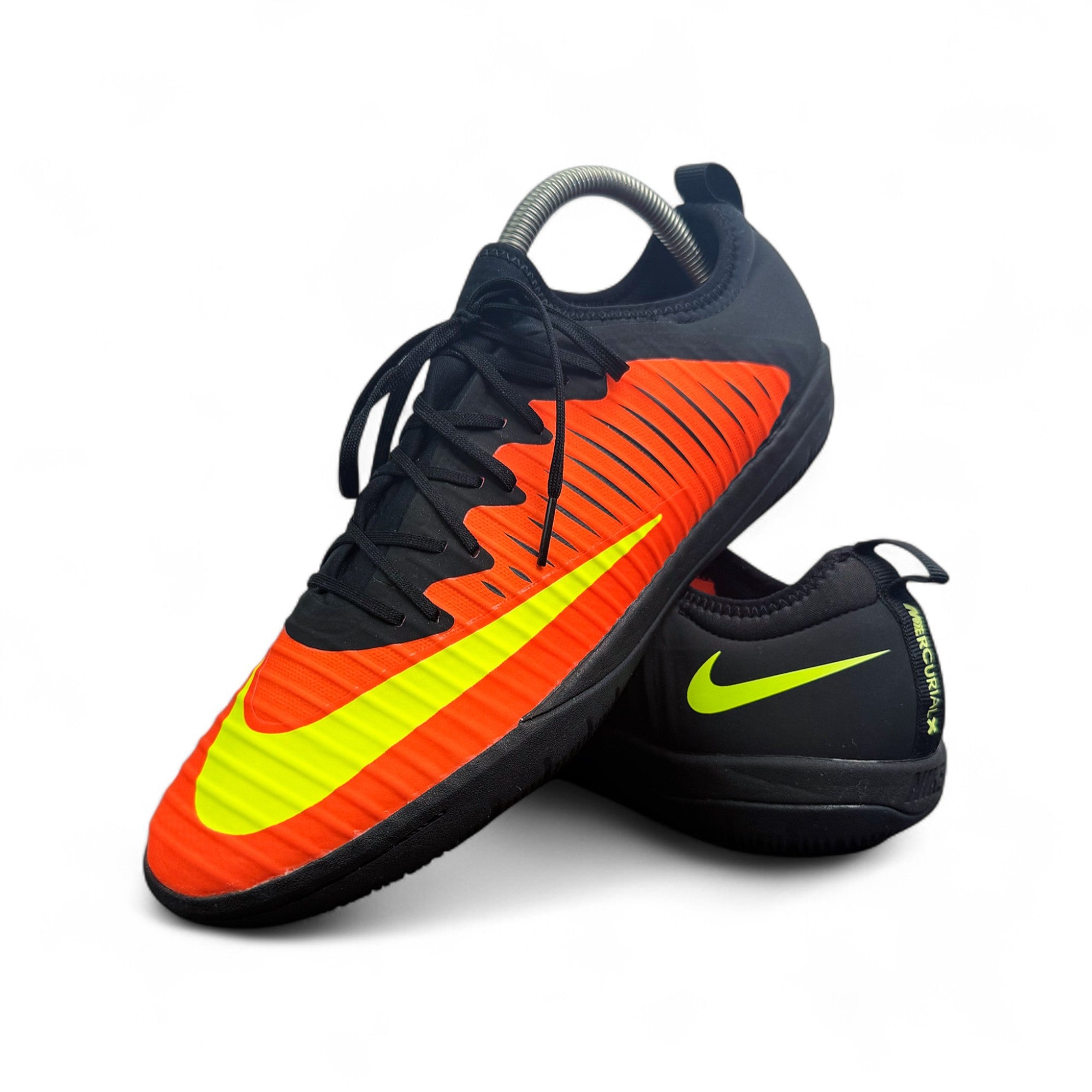 Nike MercurialX Finale II IC « Total Crimson »
