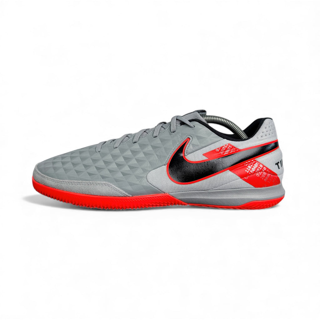 Nike Tiempo Legend 8 Academy IC « Neighbourhood »