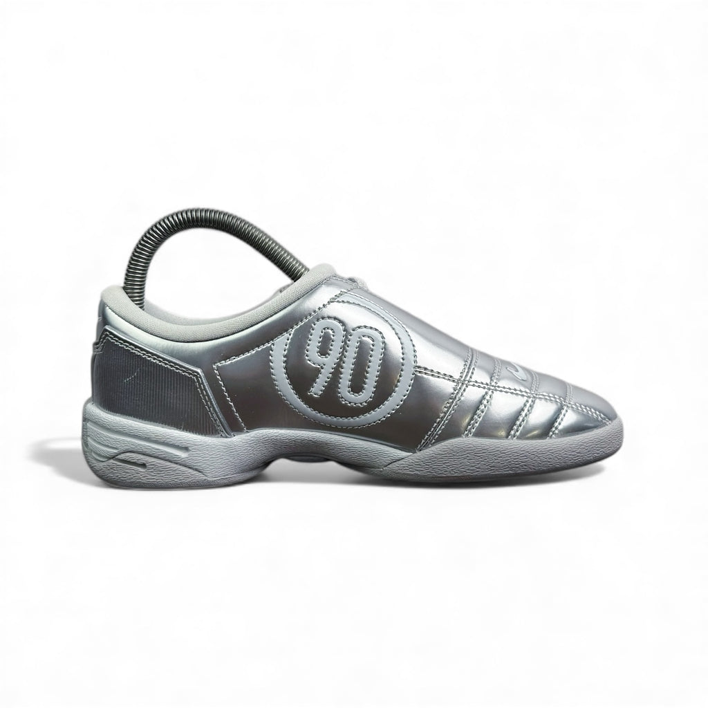 Nike Total90 III SP « Metallic Paltinium »