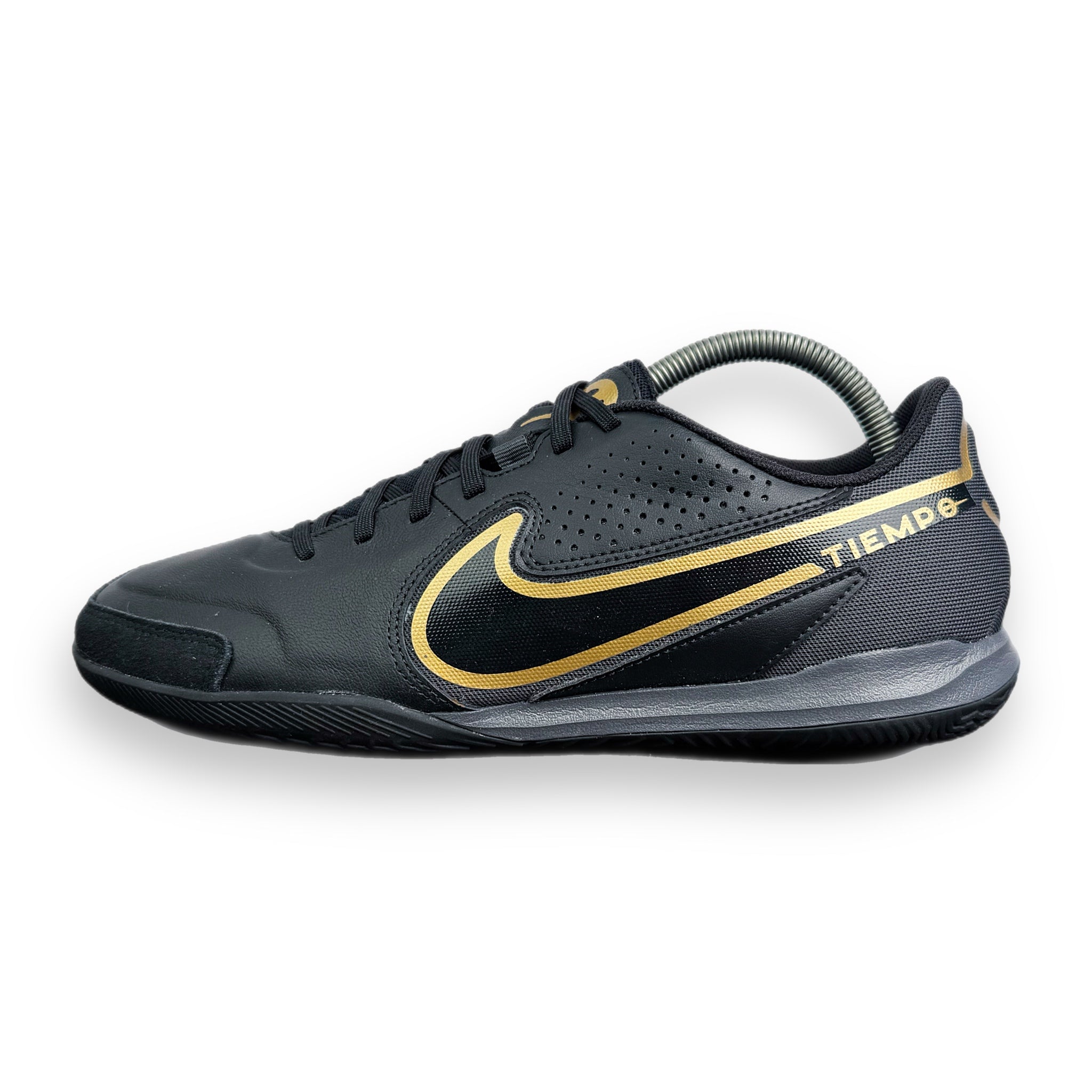 Nike Tiempo Legend 9 Academy IC 'Black Metallic Gold'