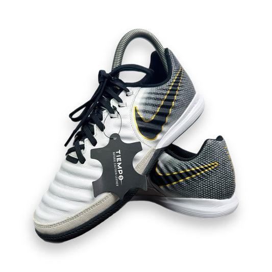 Nike TiempoX Finale IC « White Black Gold»