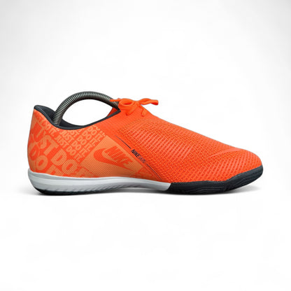 Nike Phantom Venom Zoom Pro IC «Fire Pack»