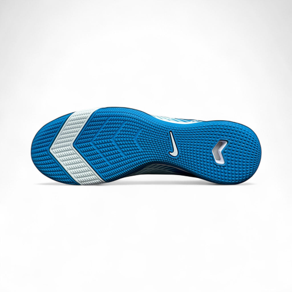 Nike Air Zoom Mercurial Vapor 16 Academy IC « Mad Ambition »