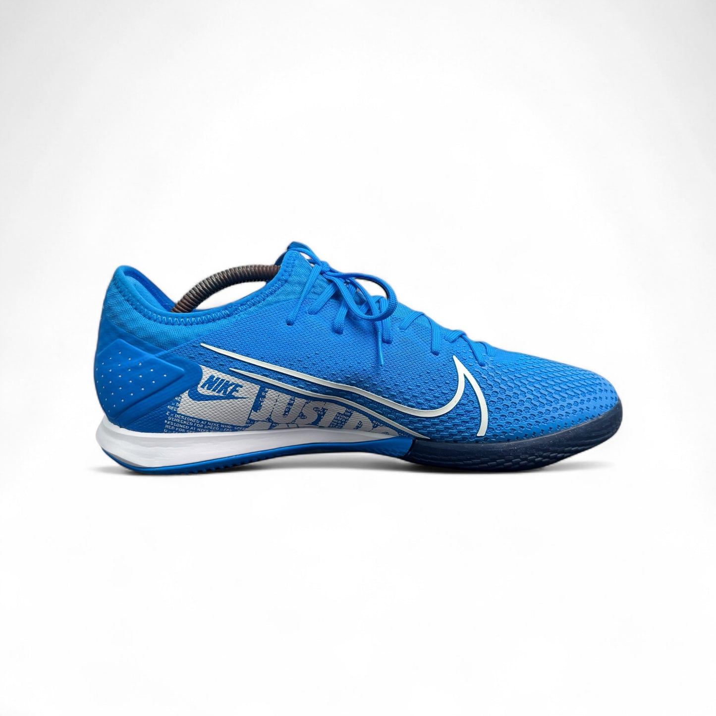 Nike MercurialX Vapor 13 Pro IC “New Lights”