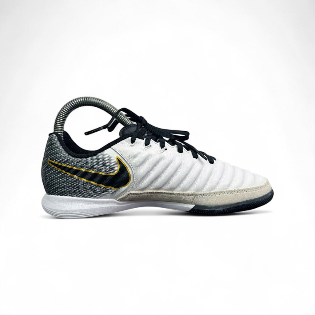 Nike TiempoX Finale IC “White Black Gold”