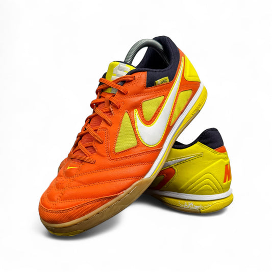 Nike5 Gato